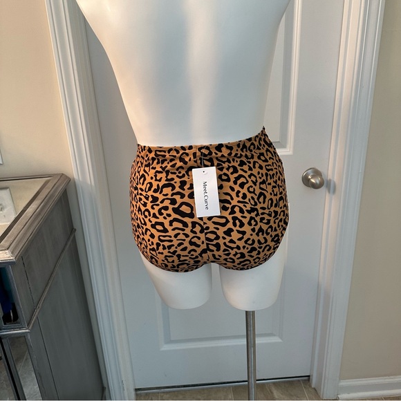 *NEW WITH TAGS* high waisted cheetah print bikini bottoms. Size XL bikini bottom - Picture 5 of 8